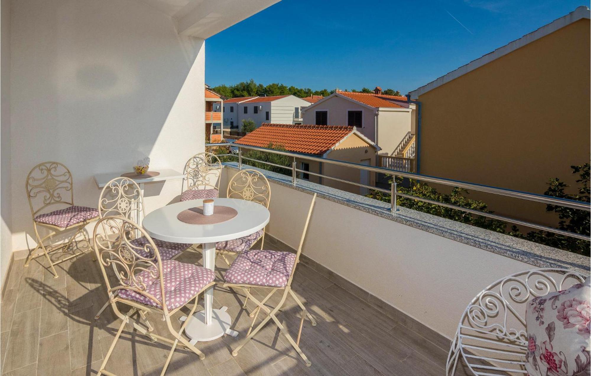 Nice Apartment In Vrsi-Mulo With Wifi Exterior foto